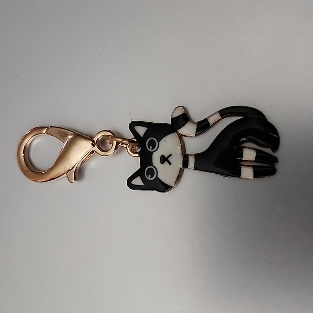 CAT  ZIPPER Pull purse charm Or Charm bracelet Lobster claw clip closure
